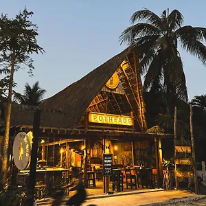 Tunich Jungle Gasthof